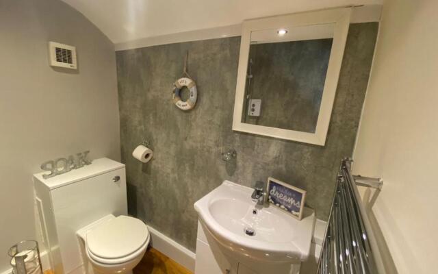 Seaside Suites Superior Apartments