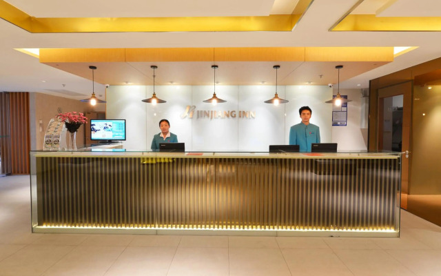 Hi Inn Suzhou Railway Station North Square