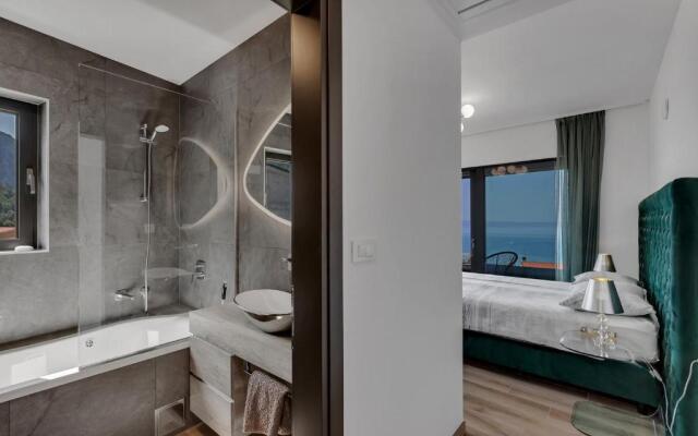 Villa Nina 2 Luxury villa in Makarska, private pool