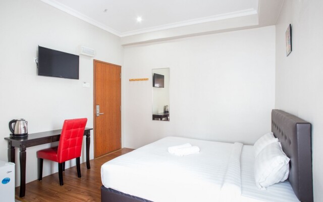 Moment Hotel