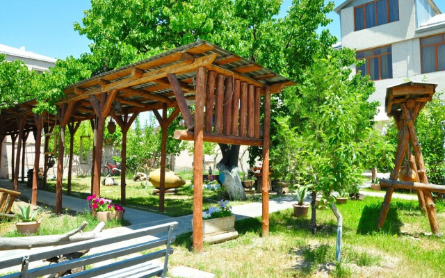 Vak Guesthouse