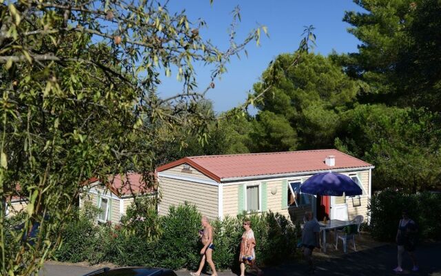 Domaine Résidentiel de Plein Air Odalys La Pinède