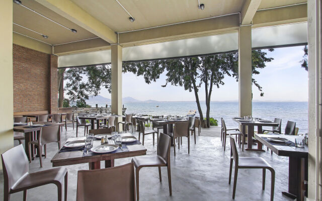 Samed Hideaway Resort