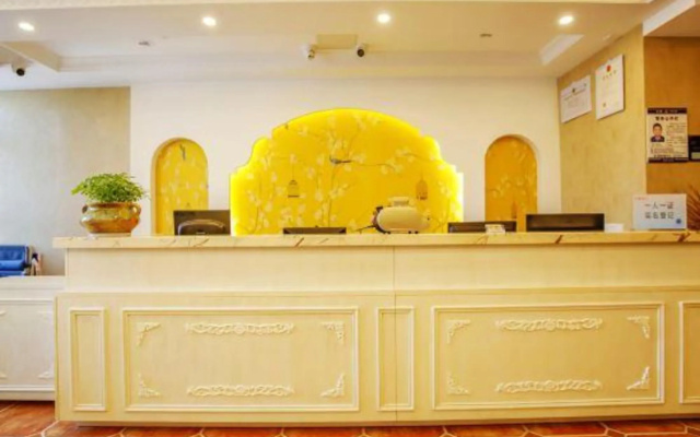 Xihuan Hotel (Chengdu Zhaojue Temple South Road Metro Station) – Lobby – Chengdu