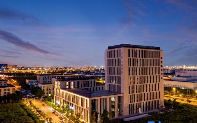 Interstellar Mei Gao Hotel