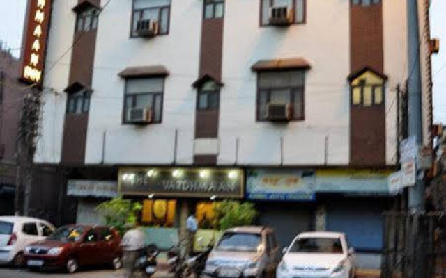 Hotel Vardhmaan Inn