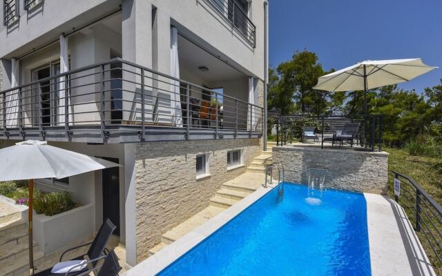 Villa Mirta