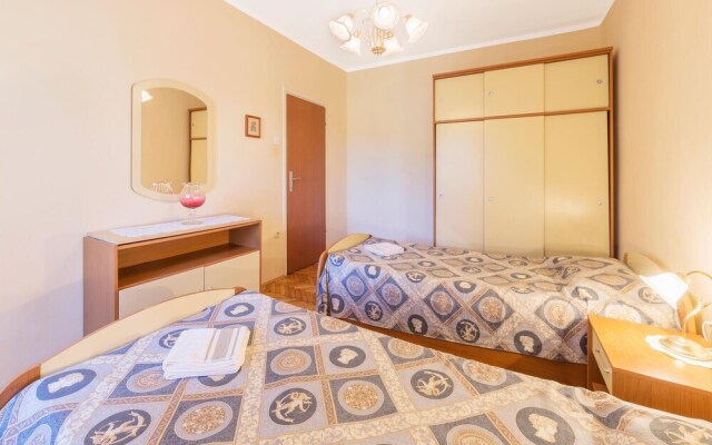 Stunning Home in Labin With 2 Bedrooms