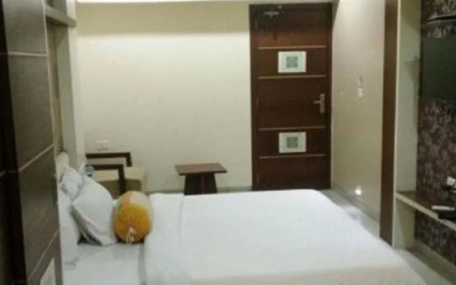 Hotel Kalinga Lake View