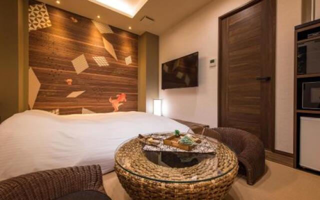 Enoca Hotel