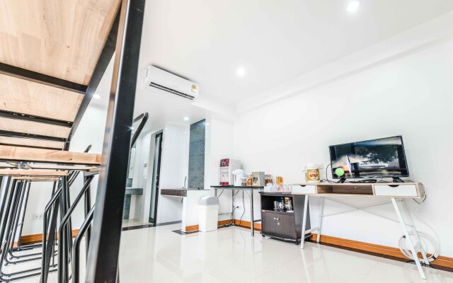 Don Muang Hotel