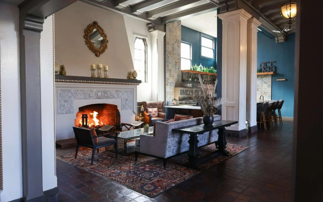 Hotel Petaluma, Tapestry Collection by Hilton