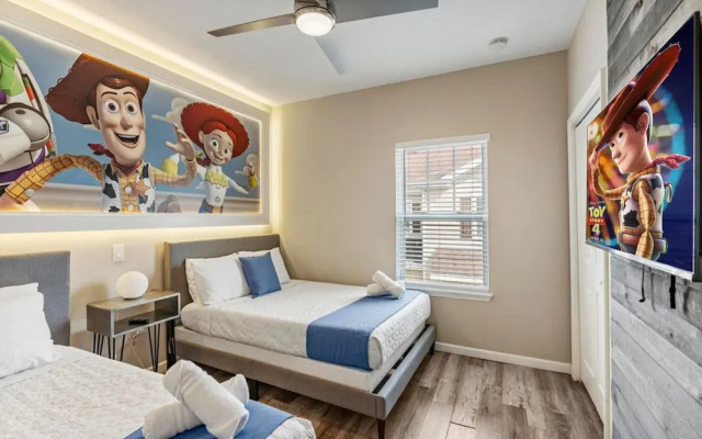 Thematic 4 bdr Near Disney-22101