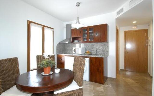 Apartamentos El Tranco del Mar