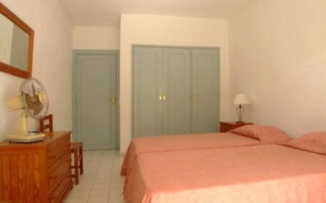 Vale San Antonio Apartments