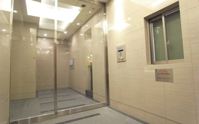 Concieria Shimbashi Crossia