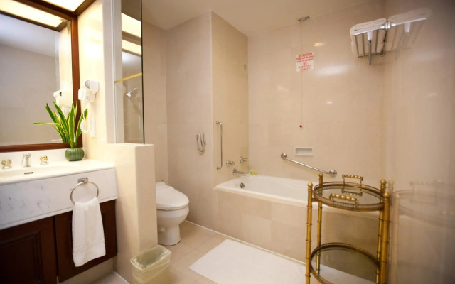 Gurney Bay Hotel, a PARKROYAL Hotel