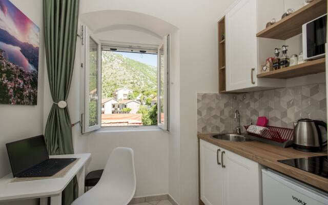 Zukic Apartments RIsan