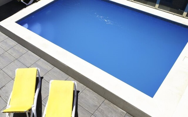 Apartamentos Turísticos Artemisa Sevilla