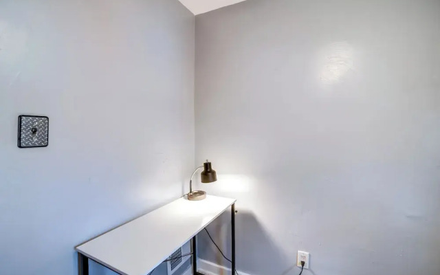 Penn Hills Home ~ 11 Mi to Pittsburgh