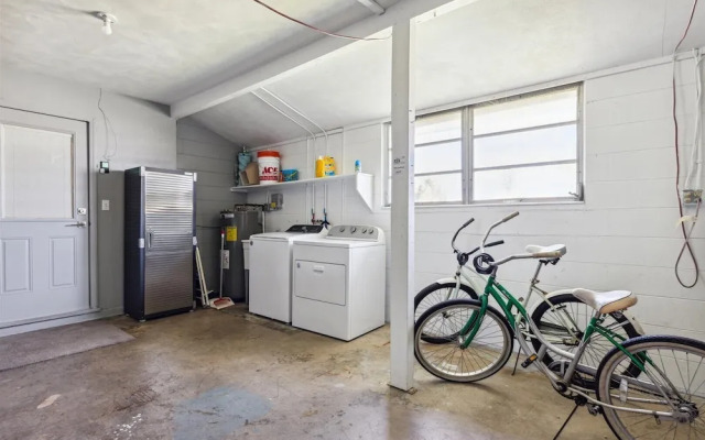 4880 N Banana River