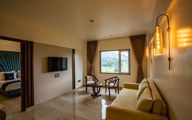 Mastiff Grand The Sia Palace Suites & Banquets, Khopoli (Nr. Imagica)