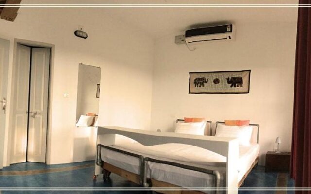 Chameleon Beach Lodge by Peace Rob Hotels