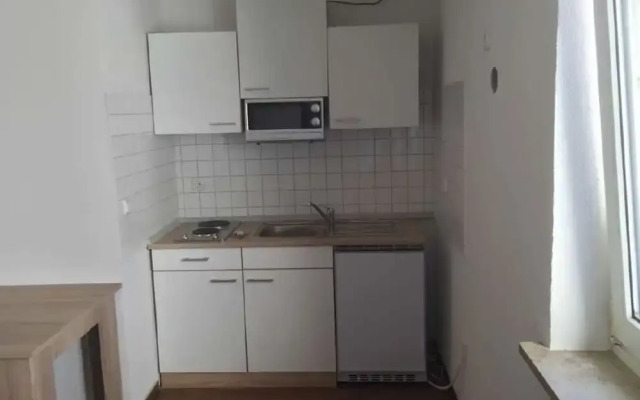 Einfache 1-Zimmer Wohnung für max 4