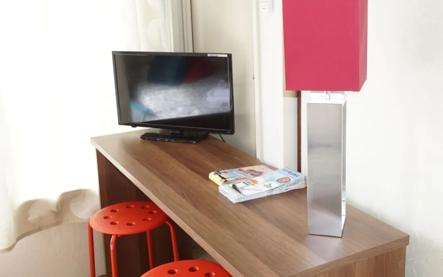 Yokohama Classic Apartment – Guest Rooms – Yokohama