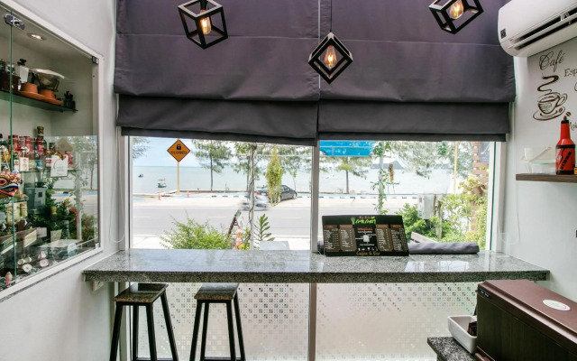 GoldenBeach Boutique Resort