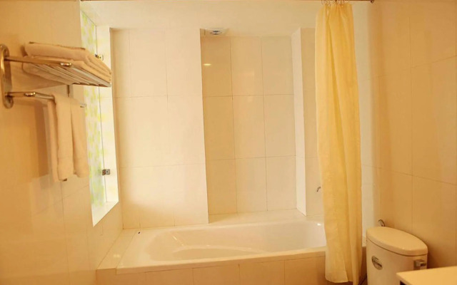 The Flower Boutique Hotel & Travel