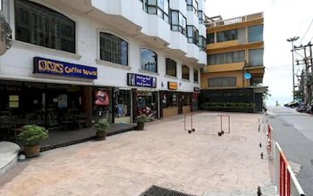 Pattaya Centre Hotel