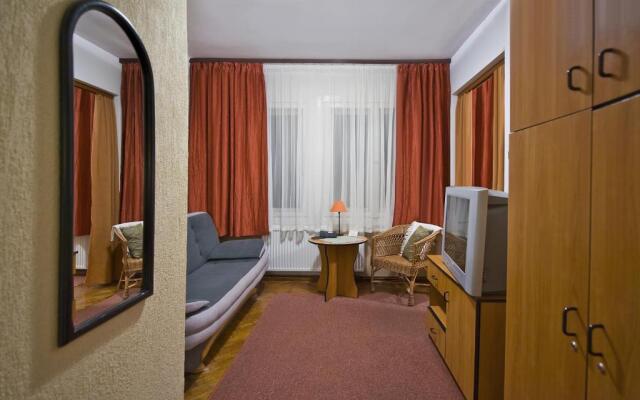 Dom Wypoczynkowy Helunia