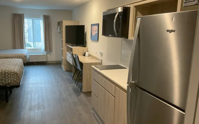 Woodspring Suites Charlotte Airport