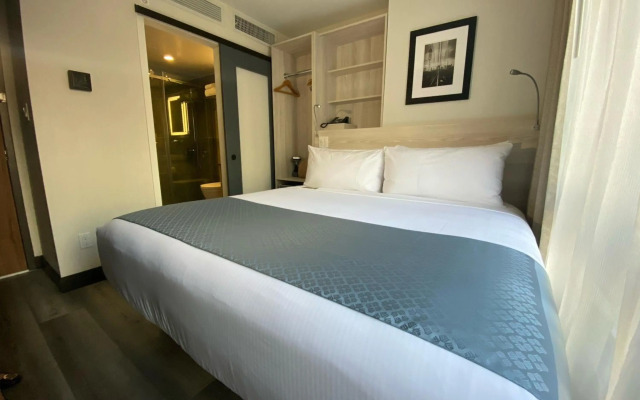 Motel 6 Macclenny, FL