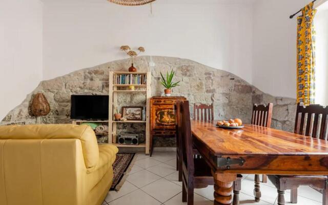 "Duas Pedras" appartamento privato nel cuore di Bosa