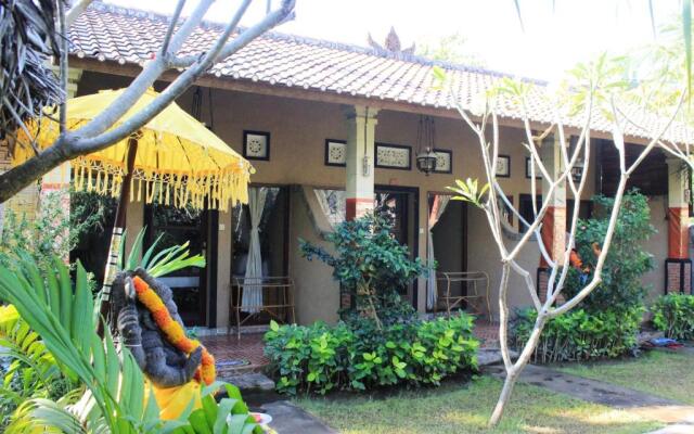 Sudi Guest House