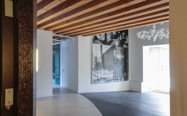 Mazzoni 15 Modern Flat