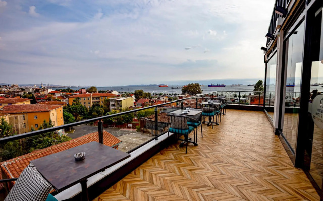 Costera Hotel