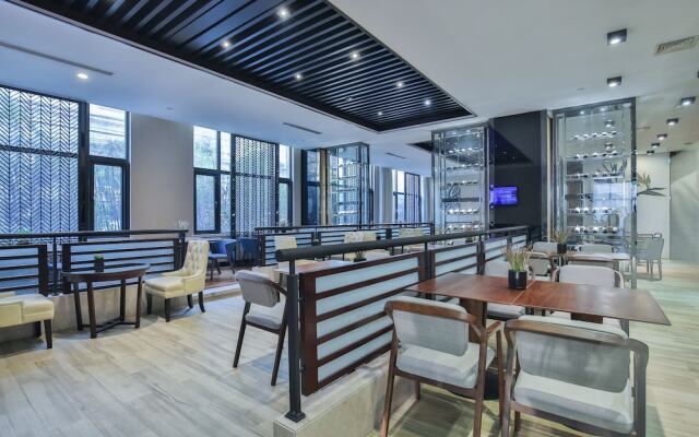 Hangzhou SSAW Xin Hotel