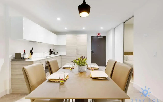 2BR Apartment With Rooftop Pool