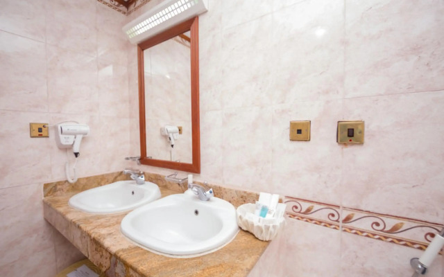 Muthu Silver Springs Hotel