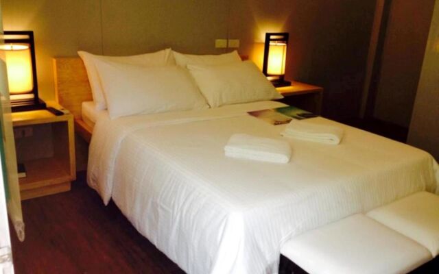Shore Time Hotel Annex