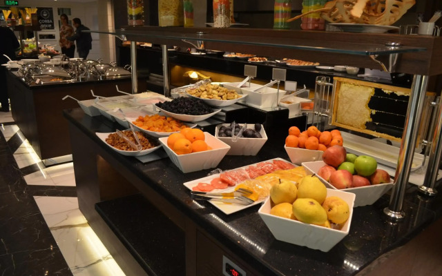 B Business Hotel & Spa