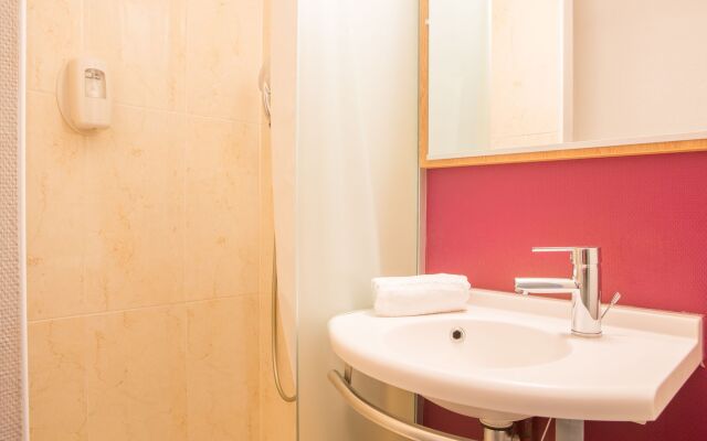 B&B HOTEL Hyères