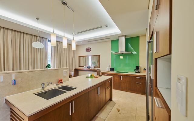 Vacation Homes Pool Villa
