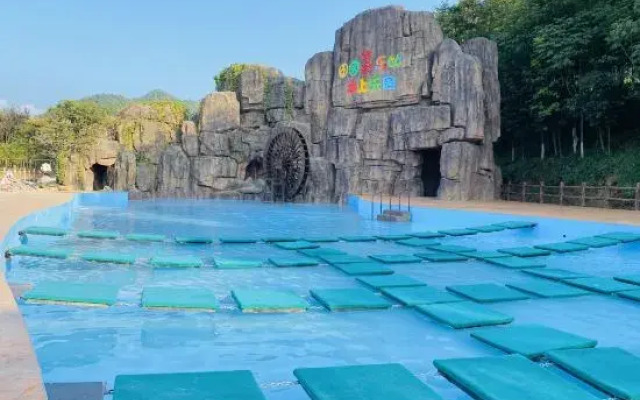 AnJi PASTORAL JiaLeBIi Themed Hotel