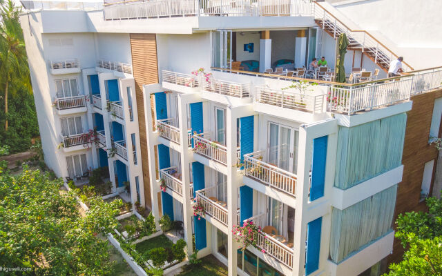 Dhiguveli Maldives Hotel