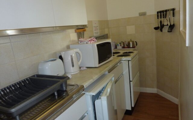 Glencoe Apartments