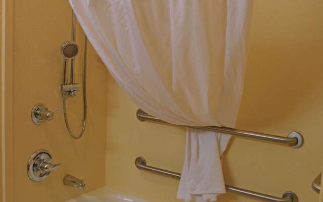 Hampton Inn & Suites Buffalo